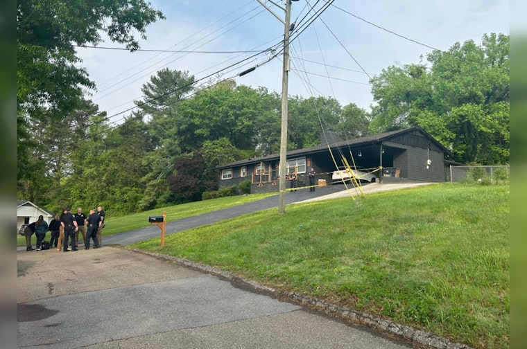 Knoxville Police Fatally Shoot Gunman Who Wounded Woman During Domestic Dispute