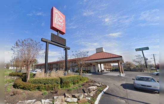 Knoxville Police Investigate Shooting at Red Roof Inn Linked to Hooters Parking Lot Chaos