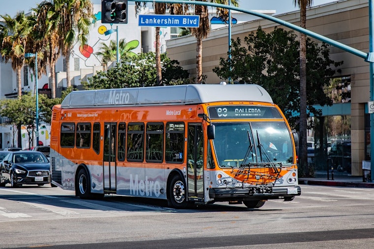 LA Metro to Equip Buses with AI Cameras for Enforcement of Bus Lane Parking Laws