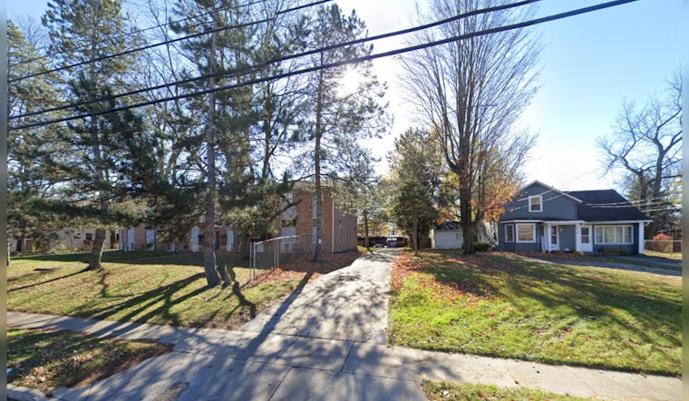 Lansing Officers and Suspect Injured in Shootout Amid Police Investigation