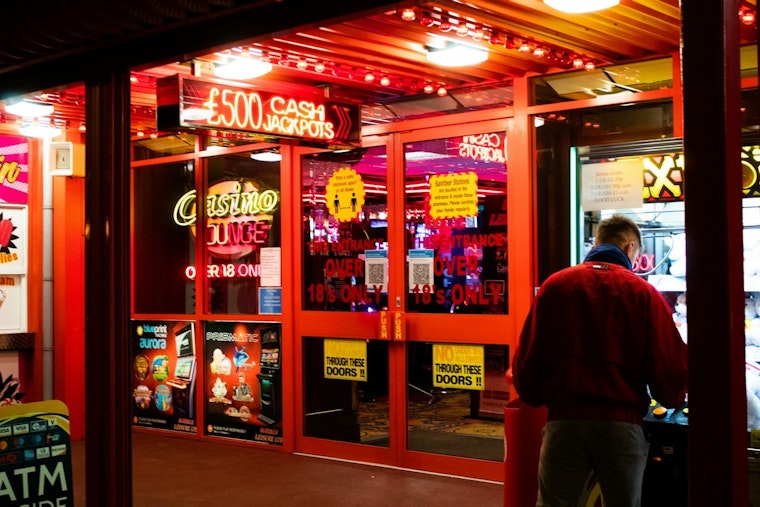 Lemont Approves Video Gambling as Homer Glen Debates Restrictions at Truck Stops