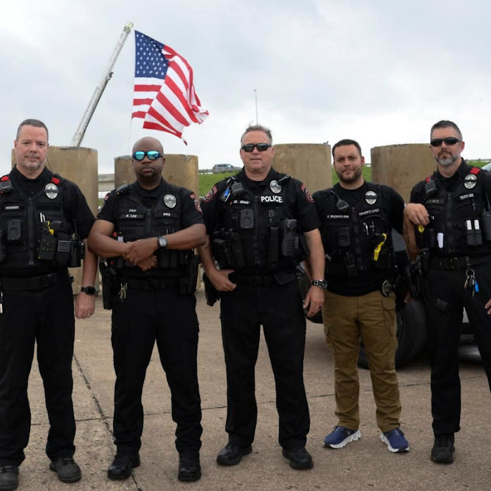 Lewisville Police Officers Champion Valor with Escort for Medal of Honor Recipients to Gainesville