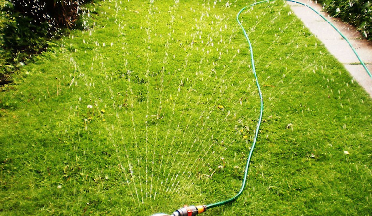 Lewisville Sets Daytime Watering Restrictions to Curb Waste During Summer Heatwave