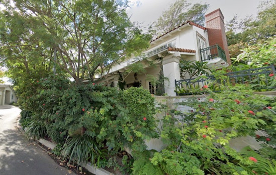 Los Angeles Firefighters Extinguish Attic Blaze in Sherman Oaks Home in Under 30 Minutes