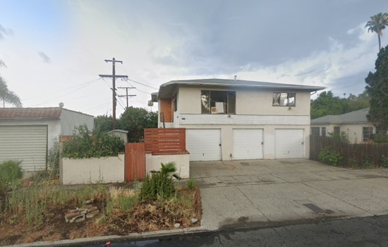 Los Angeles Firefighters Extinguish Blaze at Vacant El Sereno Residence, No Injuries Reported