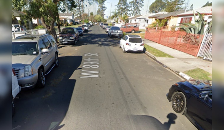 Los Angeles Firefighters Extinguish Blaze at Vermont Vista Guest House, No Injuries Reported