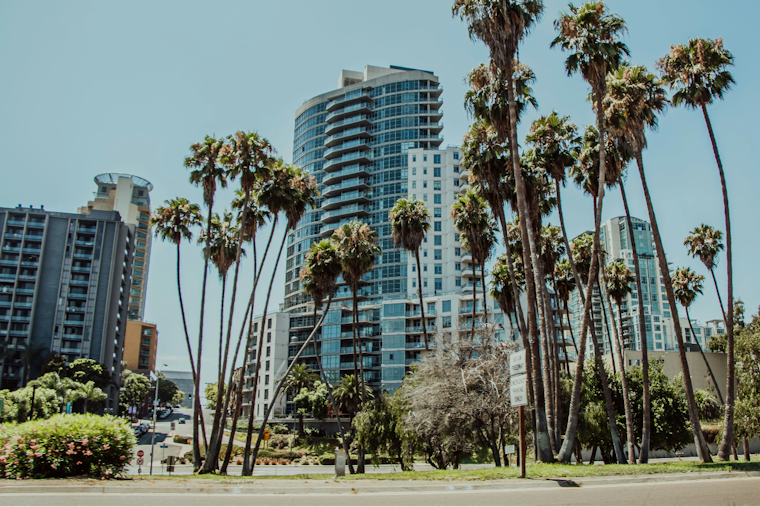 Los Angeles, to Indulge in Sunny Splendid Week Before Potential Weekend Showers