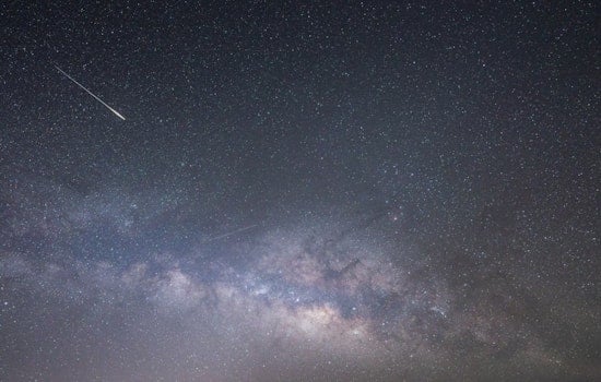 Lyrid Meteor Shower Competes Against Full "Pink Moon" for Celestial Spotlight