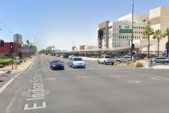 Man Dies in Phoenix Rollover Crash, Police Urge Witnesses to Come Forward