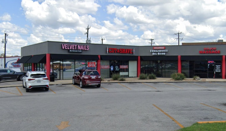 Man Fatally Shot in Daylight Attack at San Antonio Shopping Center, Police Seek Gunman