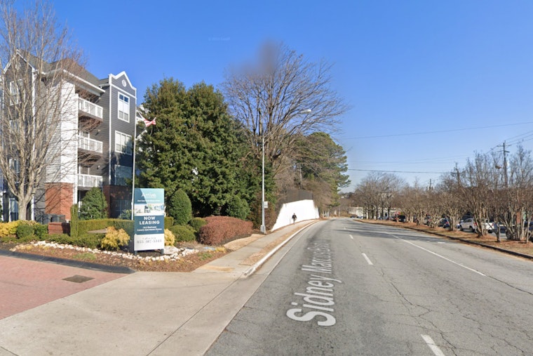 Man Stabbed During Atlanta Robbery as Police Seek Suspect and Call for Witnesses