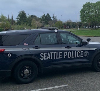Man Stabbed During Attempted Robbery at Seattle's Magnuson Park; Suspects Sought