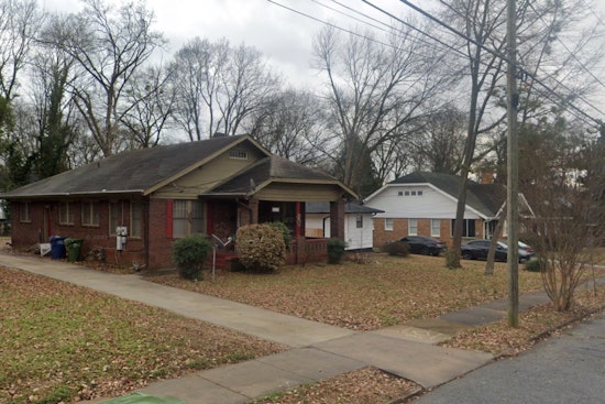 Man Wounded in Evening Gunfire on Atlanta Street, Police Seek Suspects