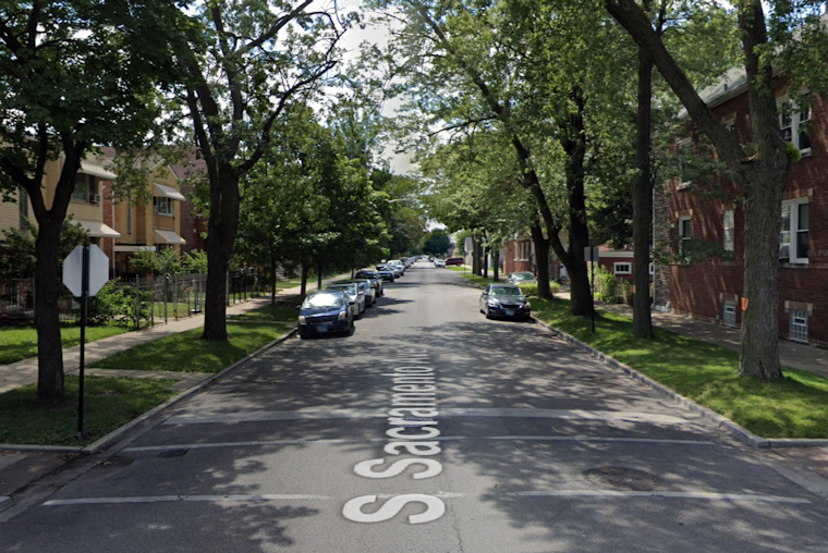 Man Wounded in Failed Robbery Attempt on Chicago's Southwest Side