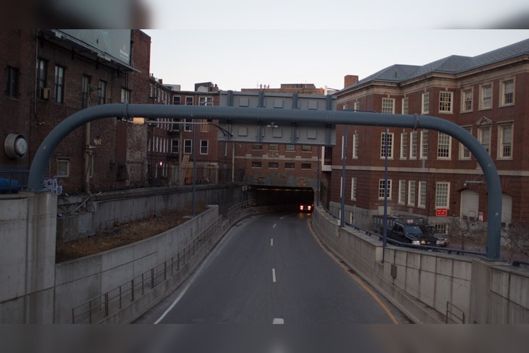 MassDOT to Enhance Sumner Tunnel Signage in Boston After Series of Over-Height Truck Incidents
