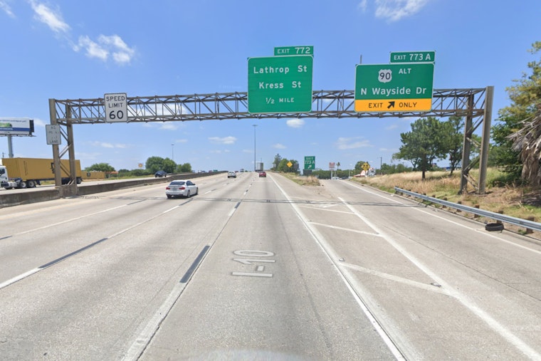 Massive Spools Cause Traffic Turmoil on Houston's I-10, Marking Repeat of Bizarre Highway Hazard