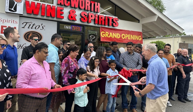 Mayor Allegood Celebrates Acworth Wine & Spirits Grand Opening in Mill District