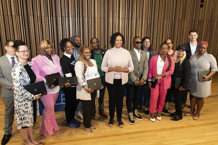 Mayor Bowser Champions Tech in DC With Gift of 160 Chromebooks on Digital Empowerment Day