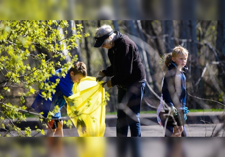 Minneapolis Mobilizes for 30th Annual Earth Day Clean-Up, Volunteers Geared for City-Wide Spring Refresh