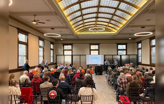 Minneapolis Police Celebrate Officers' Lifesaving Act, Engage with Public at Community Strategy Meeting