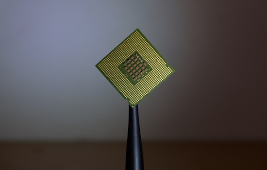MIT Engineers Unveil Chip Boosting Smartphone AI and Security, Balancing Efficiency with Data Protection