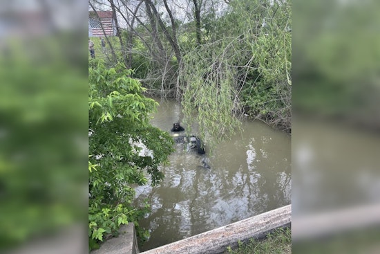 Mysterious Vehicle Submerged Near Pflugerville Sparks Local Curiosity, Traffic Diversions