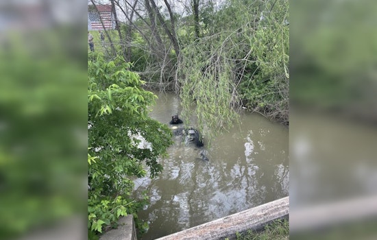Mysterious Vehicle Submerged Near Pflugerville Sparks Local Curiosity, Traffic Diversions
