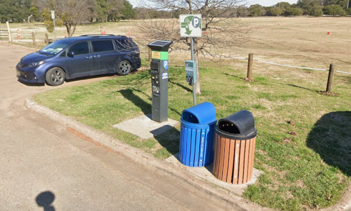 New Hourly Parking Fees at Austin's Zilker Park Aim to Optimize Usage,