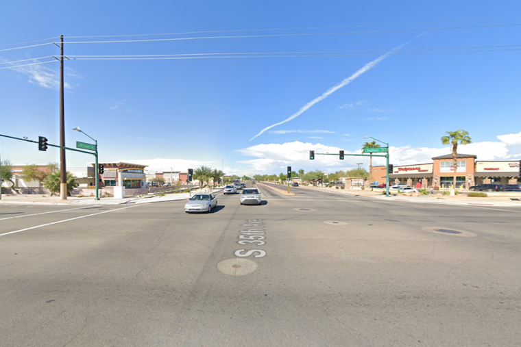 Off-Duty Phoenix Officer Survives Ambush Shooting, Three Suspects Including Teens Now in Custody