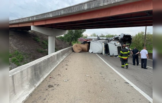 Overturned Tractor-Trailer Closes I-40 Ramp in Knoxville, TDOT Redirects Traffic through Downtown