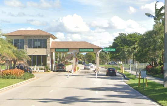 Pembroke Pines Residents Distressed by Severe Delays at Century Village Gatehouse Amid New ID Checks