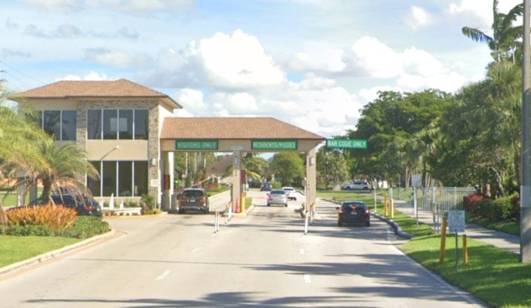 Pembroke Pines Residents Distressed by Severe Delays at Century Village Gatehouse Amid New ID Checks