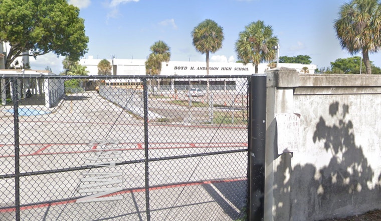 Pepper Spray Incident at Boyd Anderson High in Lauderdale Lakes Leads to Medical Response