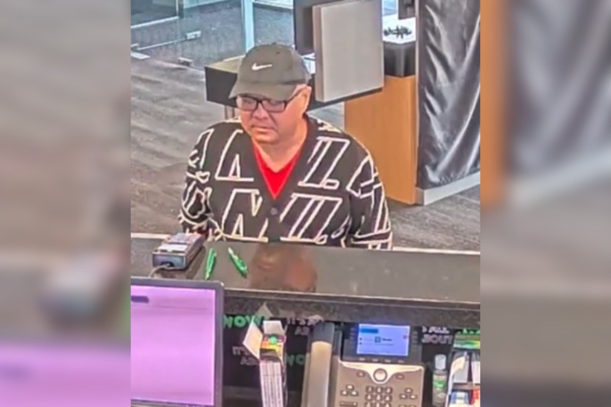 VIDEO: Philadelphia Police Seek Public's Help to Identify Suspect in