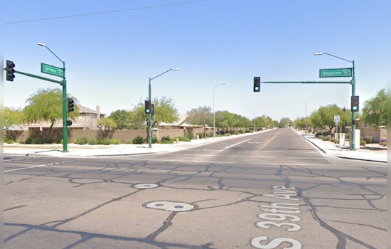 Phoenix Police Investigate Fatal Stabbing at Laveen Bus Stop; Victim Unnamed, Suspect At Large