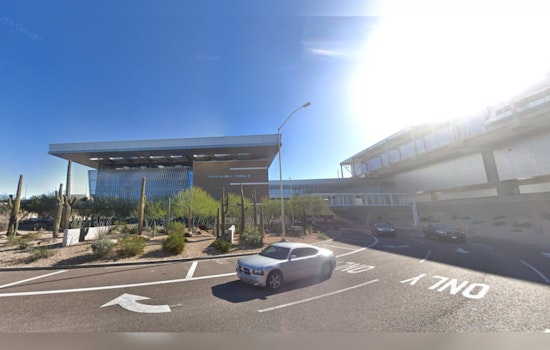 Phoenix Sky Harbor Travelers Face Delays as Internet Glitch Disables Self-Service Kiosks
