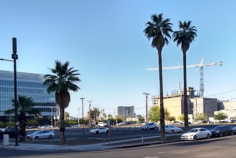 Phoenix Welcomes Mid-April Heat Wave with Temperatures Rising to Mid-90s