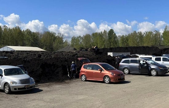 Portland Celebrates Earth Day with Free Compost Giveaway at Sunderland Yard Recycling Facility