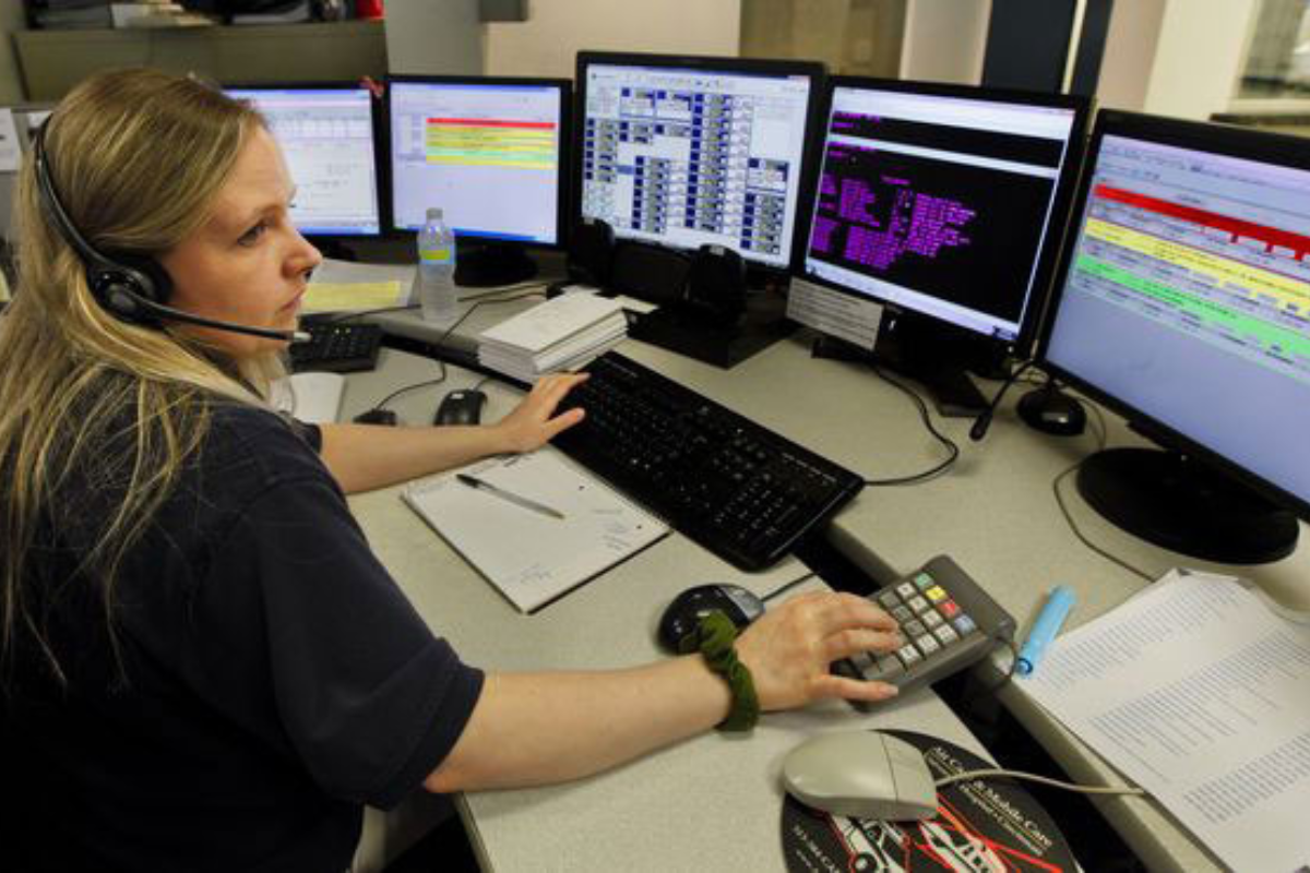 Portland Honors 911 Call Takers and Dispatchers During National Public