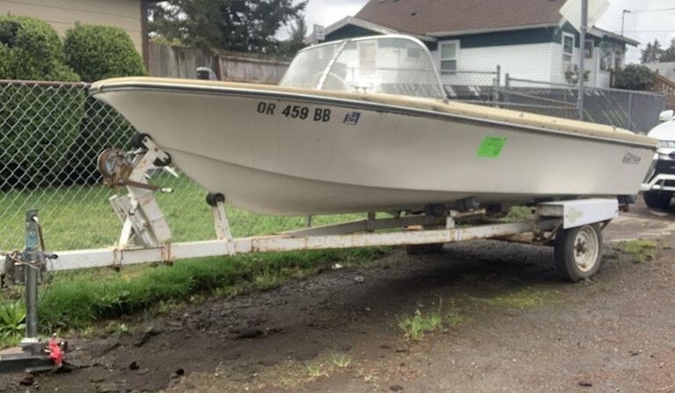 Portland to Demolish Abandoned Glastron Boat Unless Owner Reclaims by May 11 Deadline