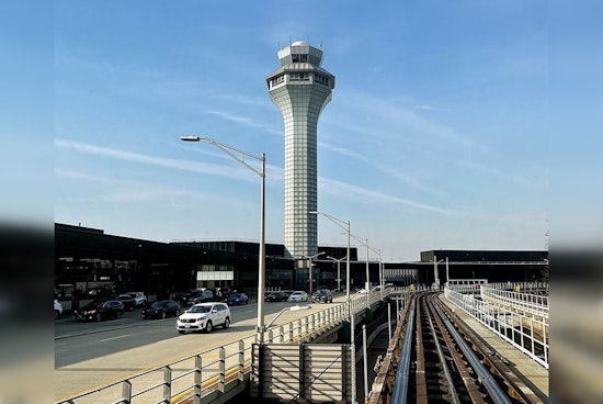 Protesters Bring O'Hare Airport Commute to Standstill, Traffic Backs Up Along I-90 and Kennedy Expressway