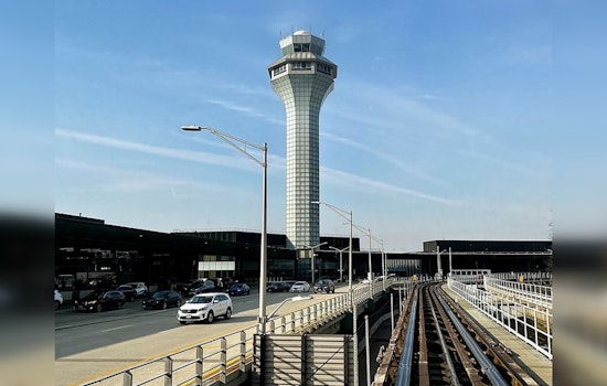 Protesters Bring O'Hare Airport Commute to Standstill, Traffic Backs Up Along I-90 and Kennedy Expressway