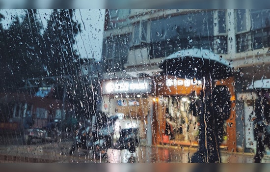 San Antonio Fiesta Revelers Warned of Possible Severe Weather, Event Continues Amid Forecasts of Storms