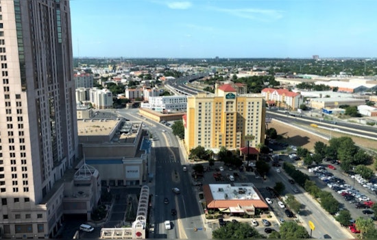 San Antonio Greeted by Sunny Skies and Mild Temperatures Following Cloudy Start