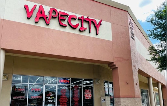 San Antonio Vape Shop Employee Thwarts Armed Robbery, Shots Fired in Daring Confrontation