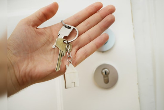 San Antonio Veteran Secures Apartment After Media Assists with Tax Refund Access Issues