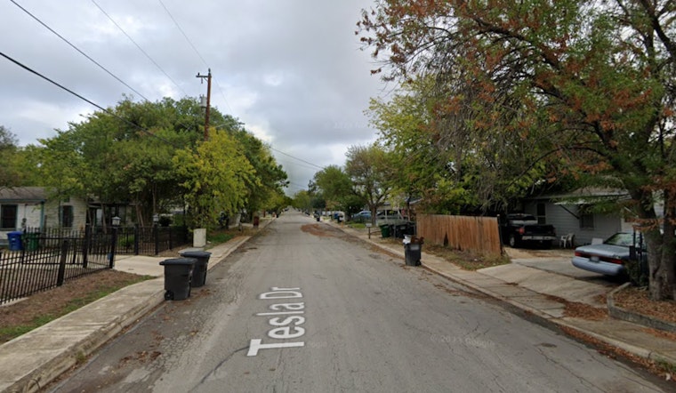 San Antonio Woman Aids Stabbing Victim Seeking Help in Quiet Neighborhood