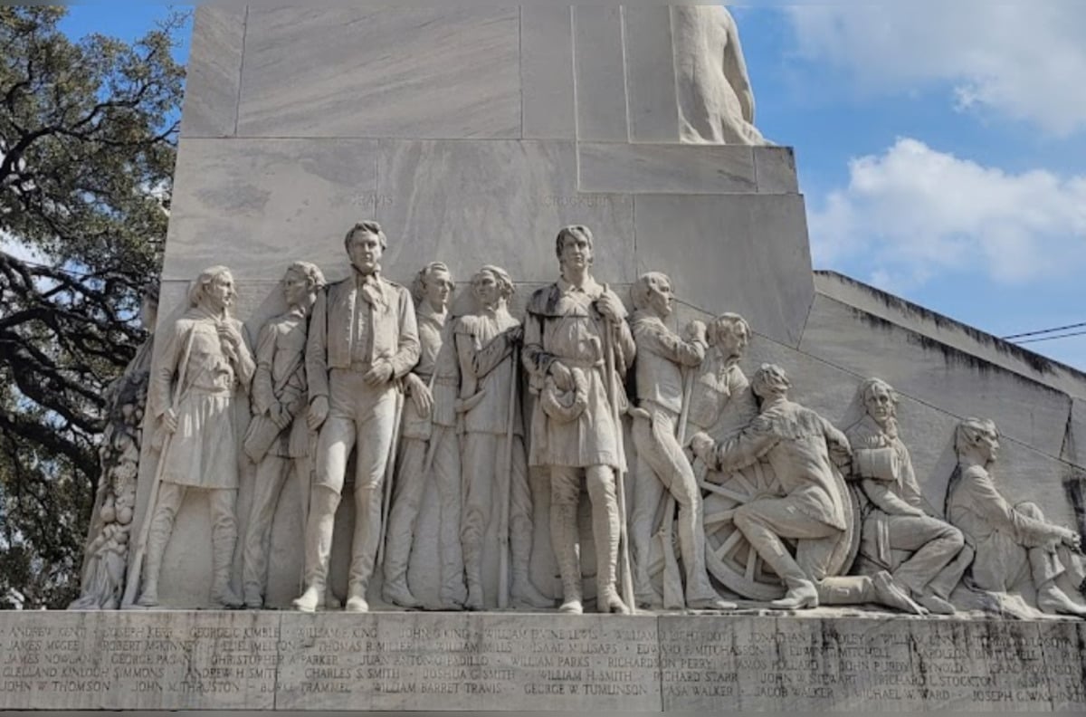 San Antonio's Alamo Cenotaph to Undergo Restoration, 'Spirit of