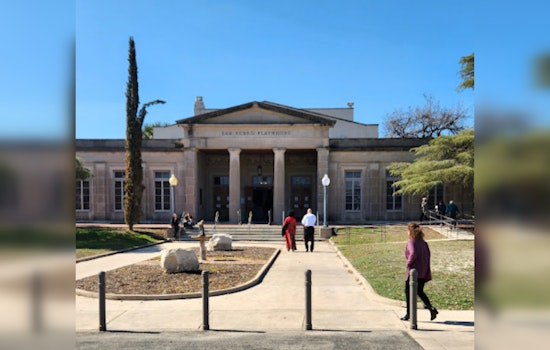 San Pedro Playhouse Brings Local Flair to Shakespeare with "Midsummer Sueño" in San Antonio