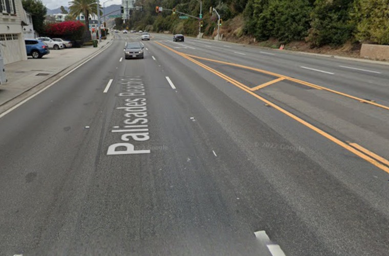 Santa Monica Lifeguard Assaulted by Man Armed with Metal Rod, PCH Closed During Arrest